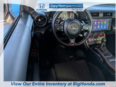 Used 2022 Toyota GR86 RWD image 16