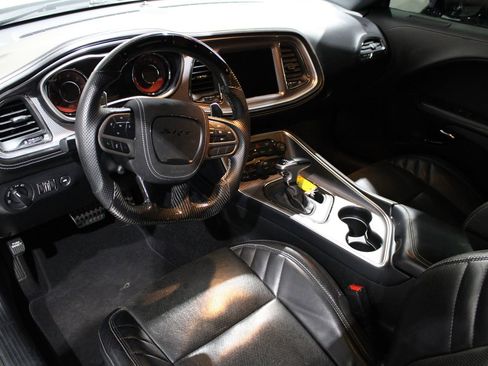 Used 2021 Dodge Challenger SRT Hellcat image 25