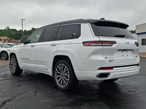 Used 2023 Jeep Grand Cherokee L Summit AWD/4WD image 5