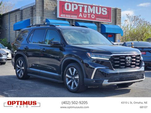 Used 2023 Honda Pilot Elite image 1