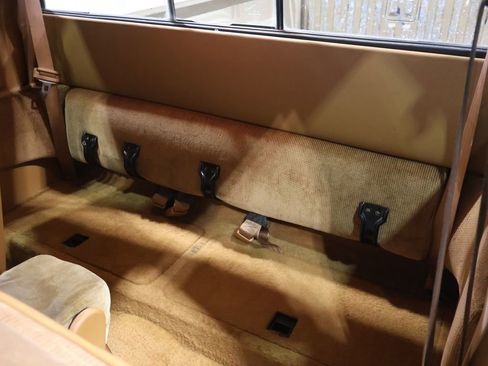 Used 1993 Dodge Dakota Base image 17