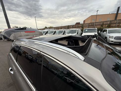 Used 2017 Kia Sorento SX image 36