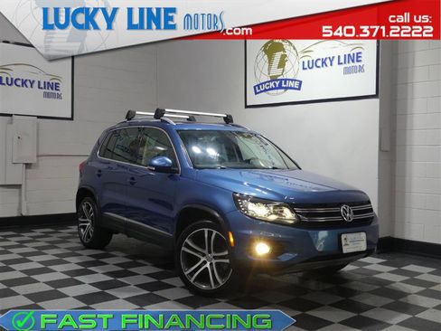 Used 2017 Volkswagen Tiguan SEL AWD/4WD image 1