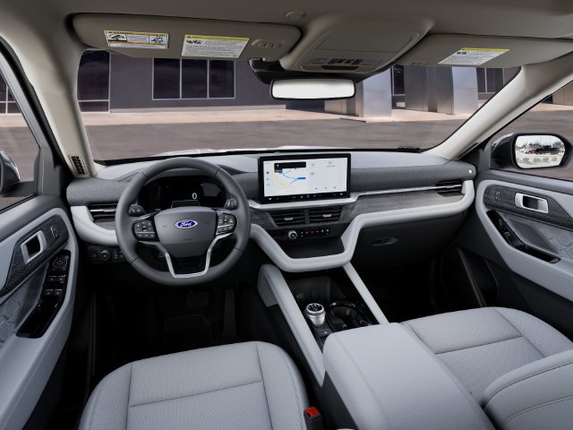 New 2027 Ford Explorer Platinum w/ 3.0L Ultimate Package AWD/4WD image 9