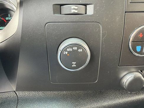 Used 2013 Chevrolet Silverado 1500 LT w/ All-Star Edition AWD/4WD image 22