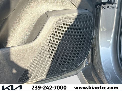 New 2025 Kia K4 LXS image 22