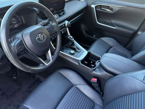 Used 2023 Toyota RAV4 XSE image 4