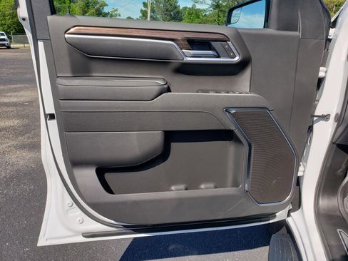 New 2026 Chevrolet Silverado 1500 LT AWD/4WD image 10
