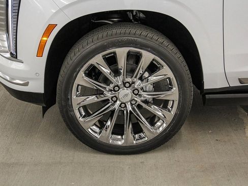 New 2026 Cadillac Escalade Platinum Luxury image 9