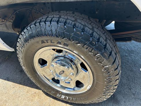 Used 2006 Ford F250 XLT RWD image 17
