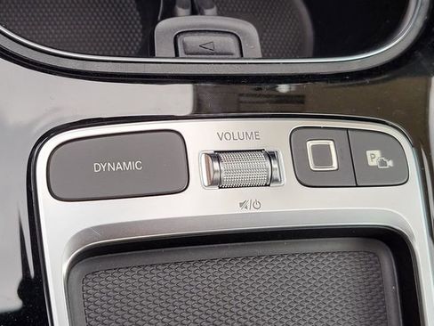 Certified 2025 Mercedes-Benz CLA 250 4MATIC image 25