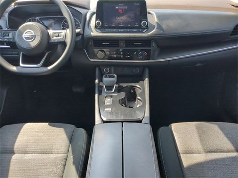 Used 2021 Nissan Rogue S image 15