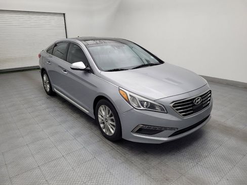 Used 2015 Hyundai Sonata Limited w/ Option Group 06 FWD image 13