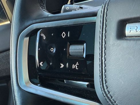 Used 2023 Land Rover Range Rover Sport SE image 11