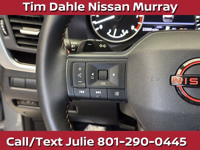 Used 2025 Nissan Rogue SV AWD/4WD image 23