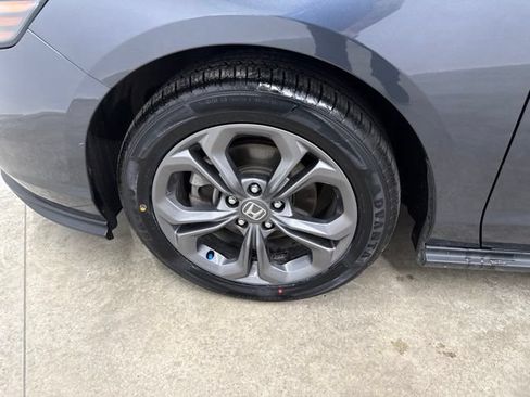 Certified 2023 Honda Accord EX image 9
