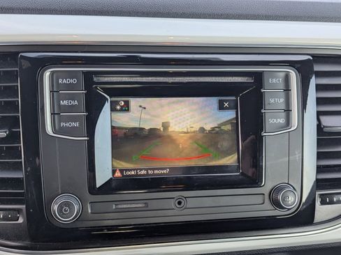 Used 2019 Volkswagen Beetle 2.0T SE image 20