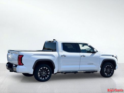 Used 2023 Toyota Tundra Limited AWD/4WD image 4