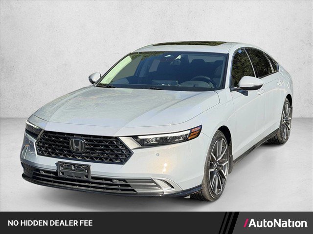 Used 2025 Honda Accord Touring image 1
