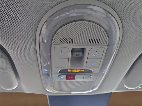 New 2026 Hyundai Ioniq 5 Limited image 32