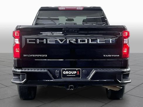 Used 2023 Chevrolet Silverado 1500 Custom RWD image 5
