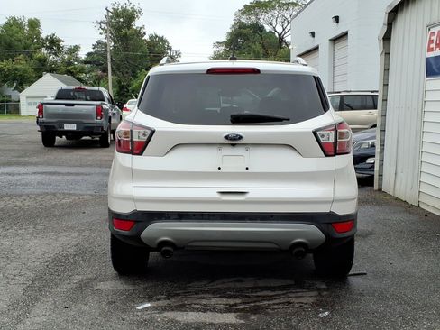 Used 2017 Ford Escape Titanium AWD/4WD image 4