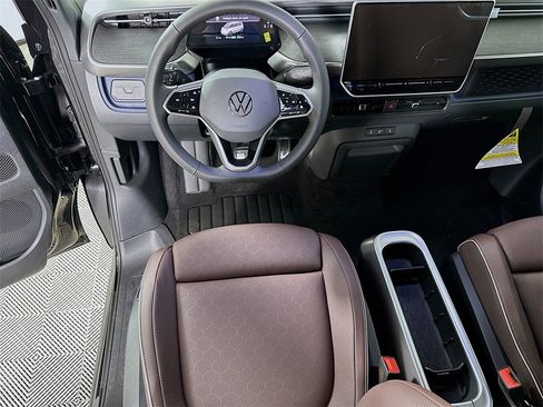 New 2025 Volkswagen ID. Buzz Pro S image 19