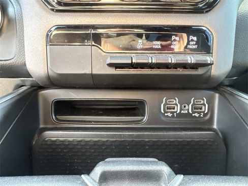 Used 2022 RAM 1500 Big Horn image 47