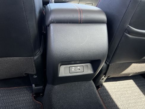 Used 2024 Nissan Altima 2.5 SR FWD image 23