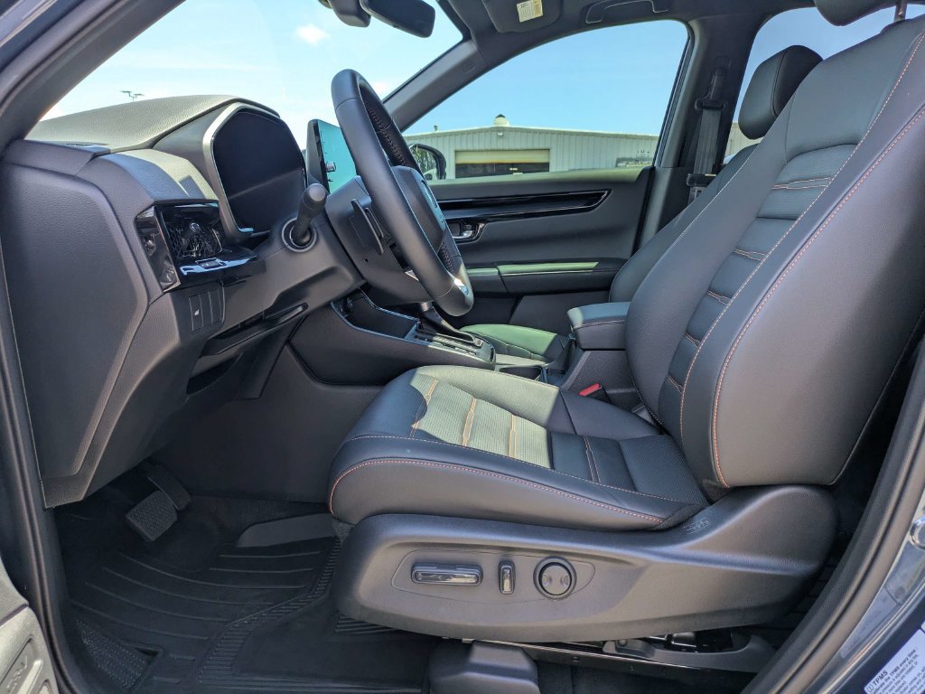 Used 2026 Honda CR-V Sport Touring image 15