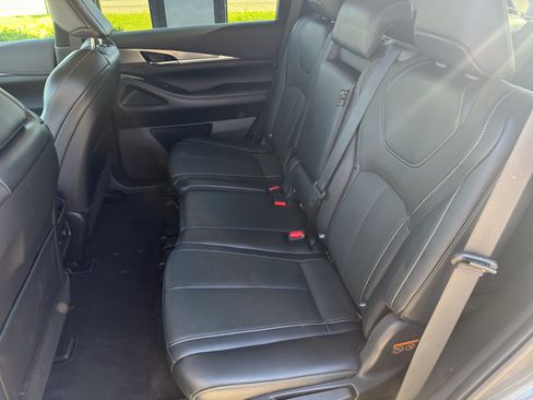 Used 2023 INFINITI QX60 Luxe AWD/4WD image 27
