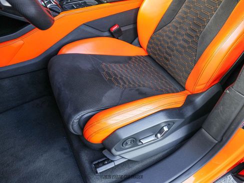 Used 2022 Lamborghini Urus image 29