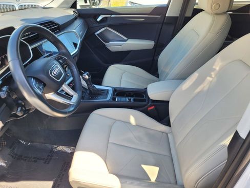 Used 2019 Audi Q3 2.0T Premium Plus w/ Premium Plus Package AWD/4WD image 21