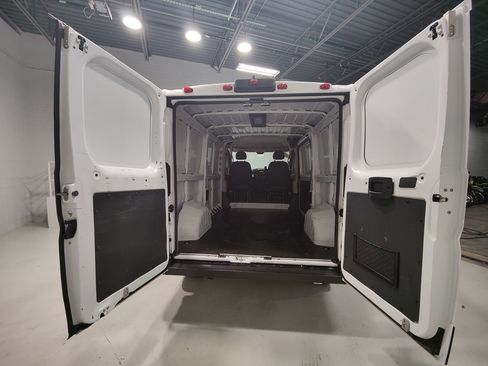 Used 2021 RAM ProMaster 3500 w/ Convenience Group image 7