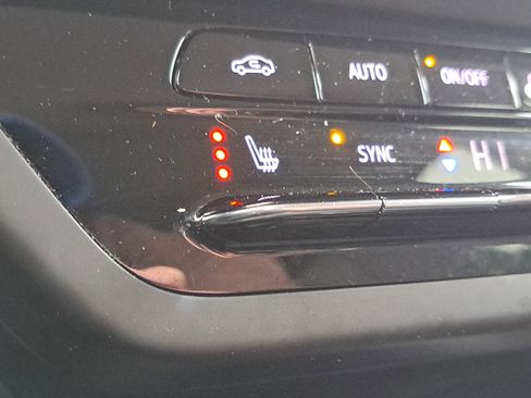 Used 2022 Buick Envision Preferred image 20