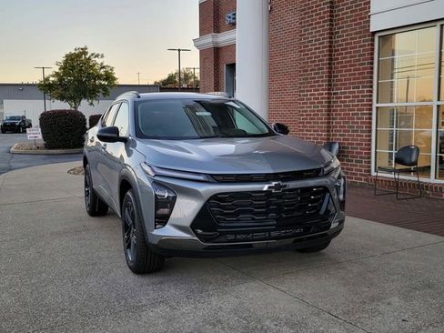 New 2026 Chevrolet Trax ACTIV w/ Driver Confidence Package image 3