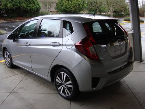Used 2017 Honda Fit EX-L image 4