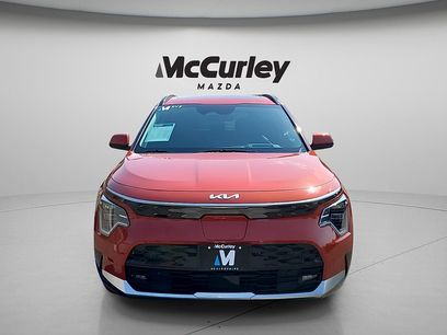 Used 2023 Kia Niro Wave w/ Wave Preserve Package
