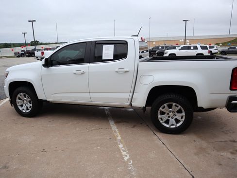 Used 2015 Chevrolet Colorado LT w/ LT Convenience Package RWD image 6