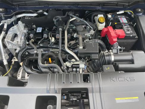 Certified 2025 Nissan Kicks SV FWD image 22
