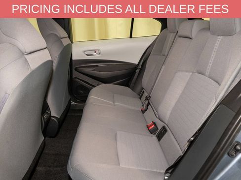 Used 2026 Toyota Corolla SE w/ SE Premium Package FWD image 8