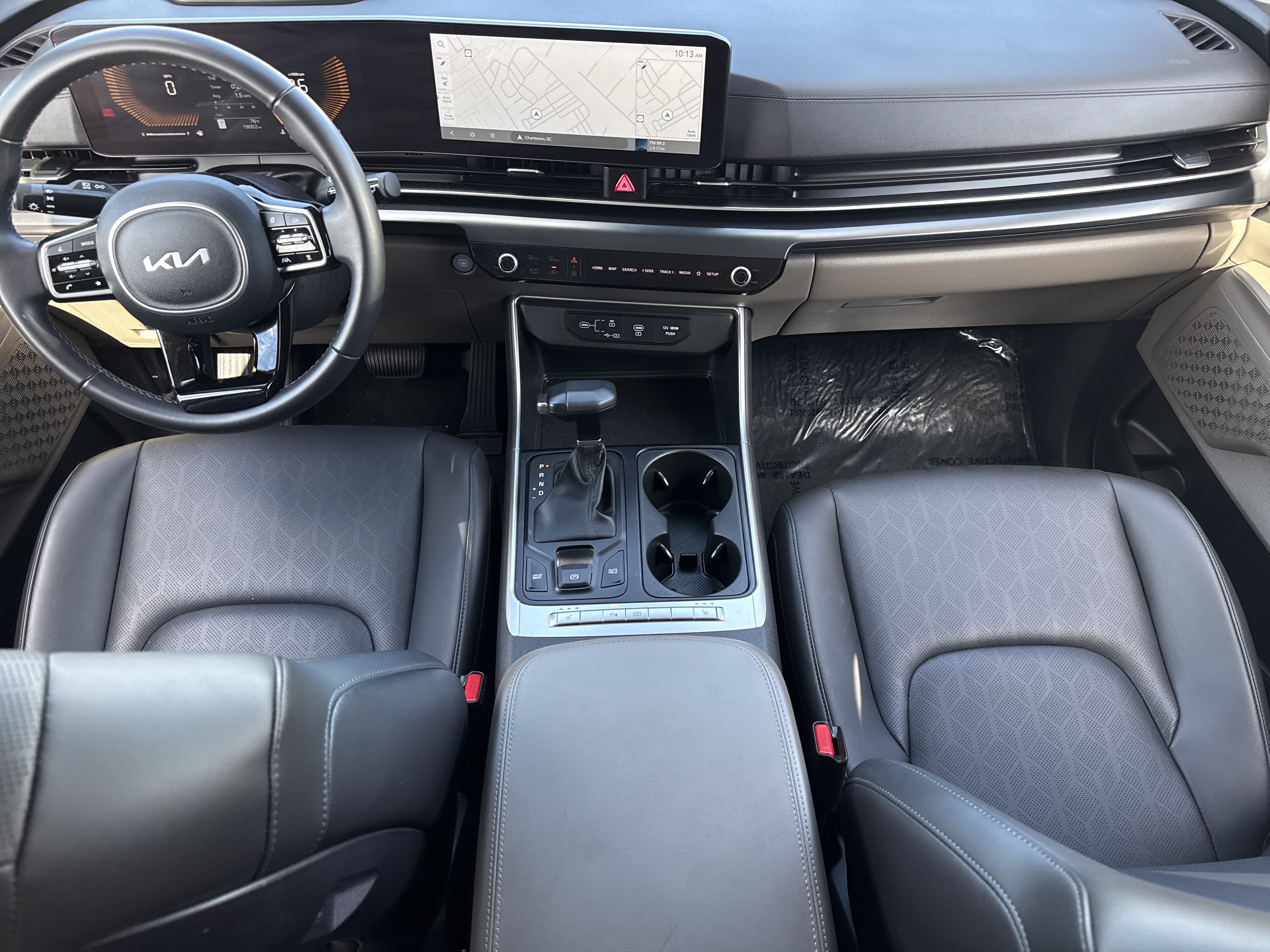 Used 2026 Kia Carnival FWD image 28