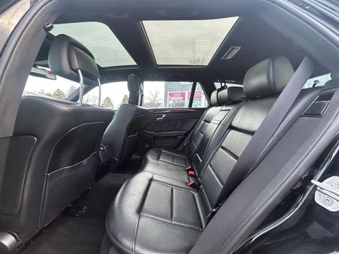 Used 2011 Mercedes-Benz E 350 4MATIC Wagon image 24