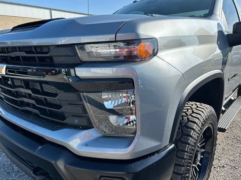 Used 2025 Chevrolet Silverado 2500 W/T AWD/4WD image 6