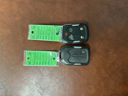 Used 2020 GMC Sierra 1500 AT4 w/ AT4 Preferred Package AWD/4WD image 34