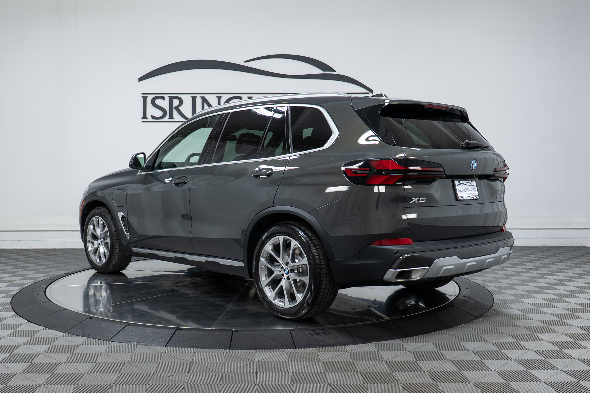 Used 2026 BMW X5 xDrive50e AWD/4WD image 7
