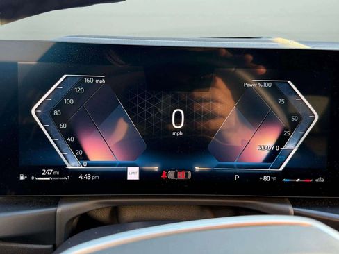 Used 2025 BMW 330i Sedan image 22