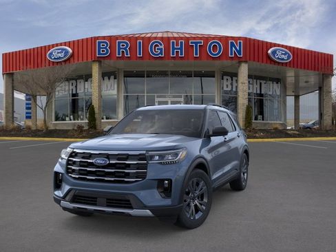 Used 2026 Ford Explorer Active w/ Active Comfort Package AWD/4WD image 4
