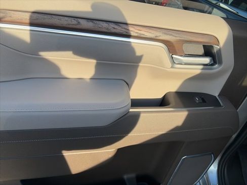 New 2026 GMC Sierra 1500 SLT w/ SLT Premium Plus Package image 12