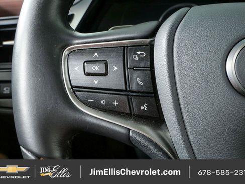 Used 2025 Lexus ES 350 Ultra Luxury w/ Accessory Package (Z2) FWD image 11
